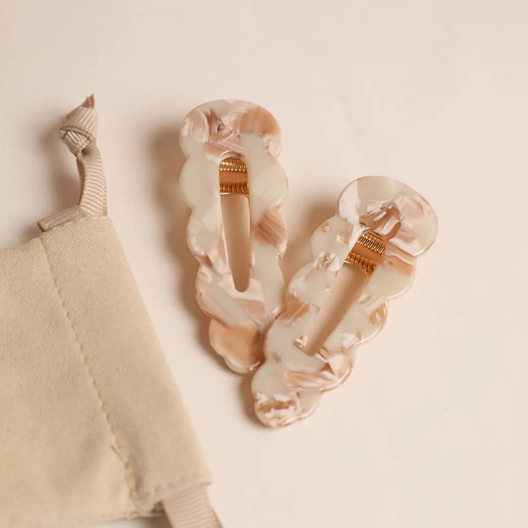 FERMAGLIO A PINZA FIRMATO PEIGNÉE - NOUGAT