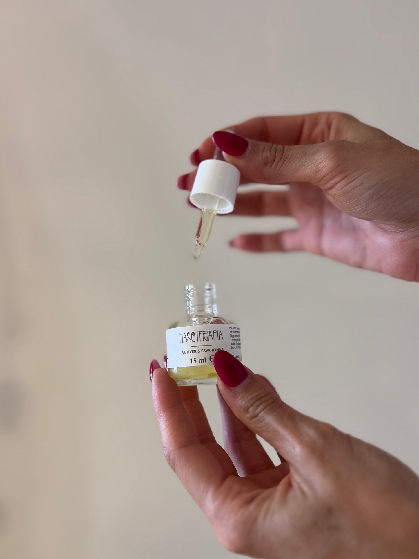 ESSENZA AROMATICA VETIVER E FAVA TONKA