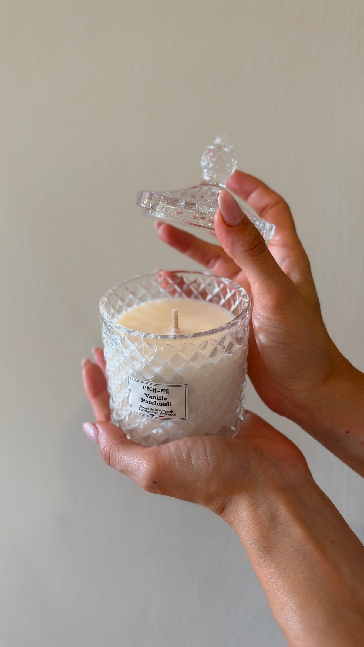VANILLA PATCHOULI CANDELA IN CONFETTIERA DIAMANTE – 200 G