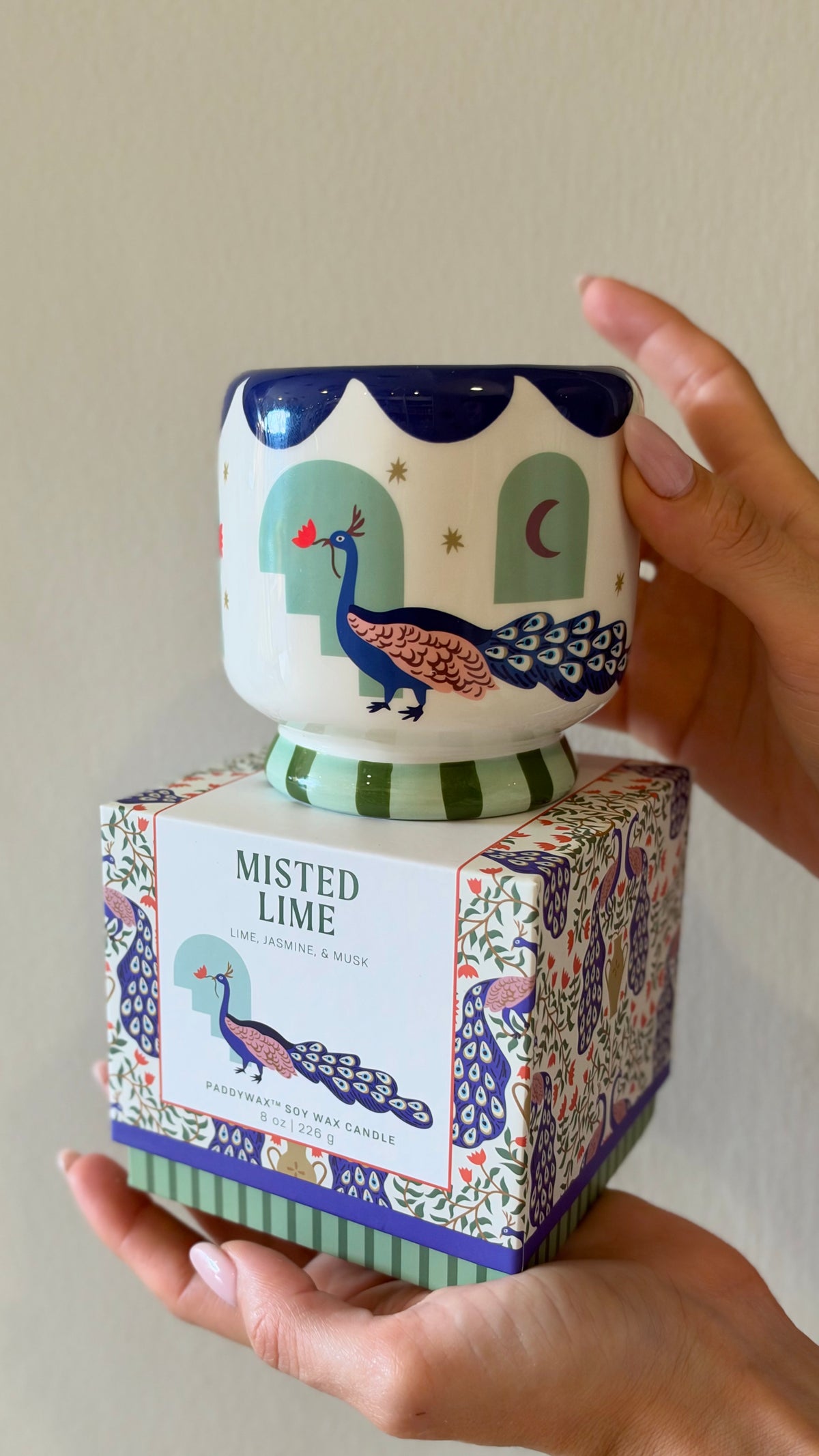 PEACOCK CERAMIC CANDLE, Misted lime
