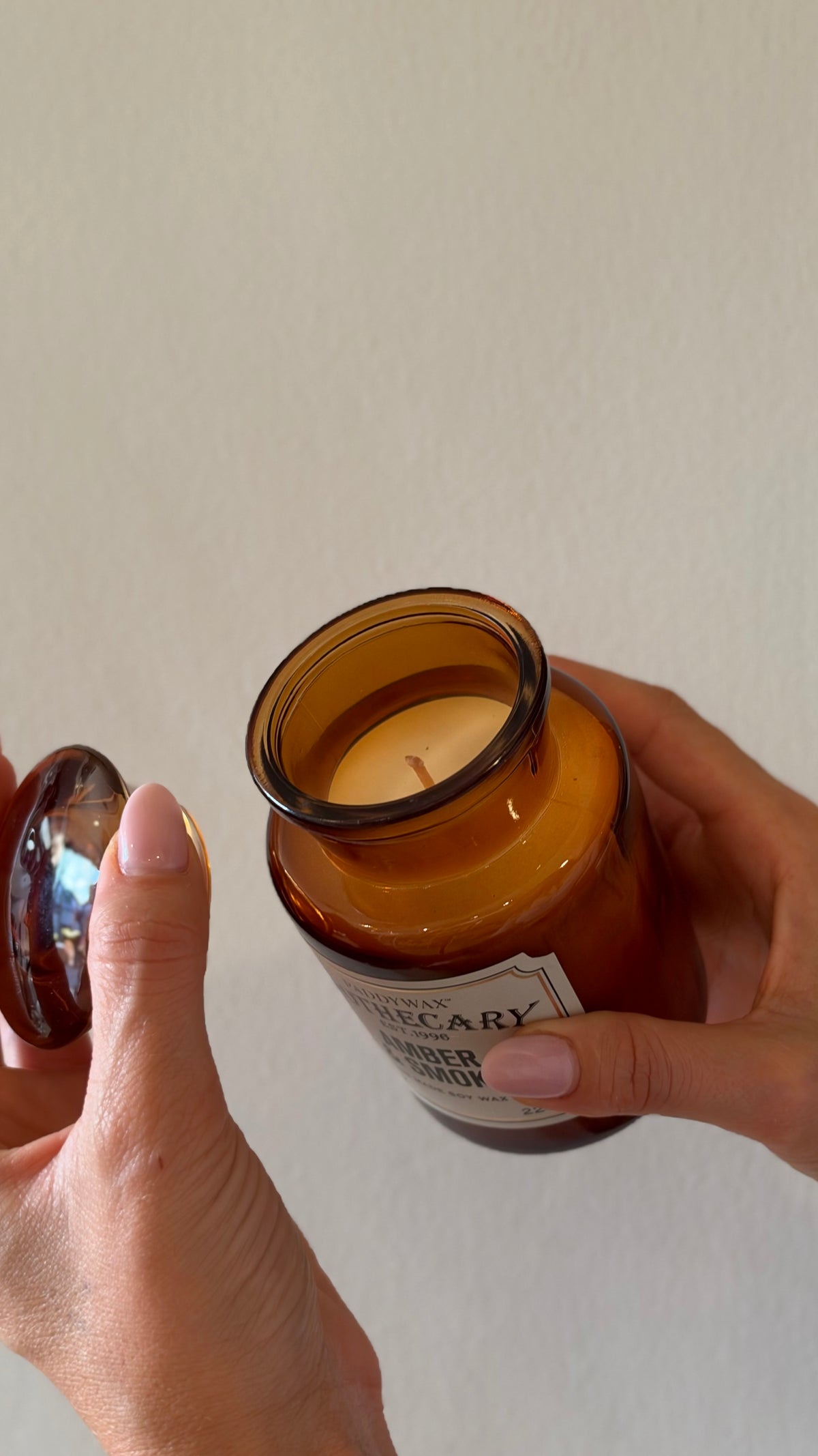 APOTHECARY GLASS CANDLE Amber & Smoke 225gr