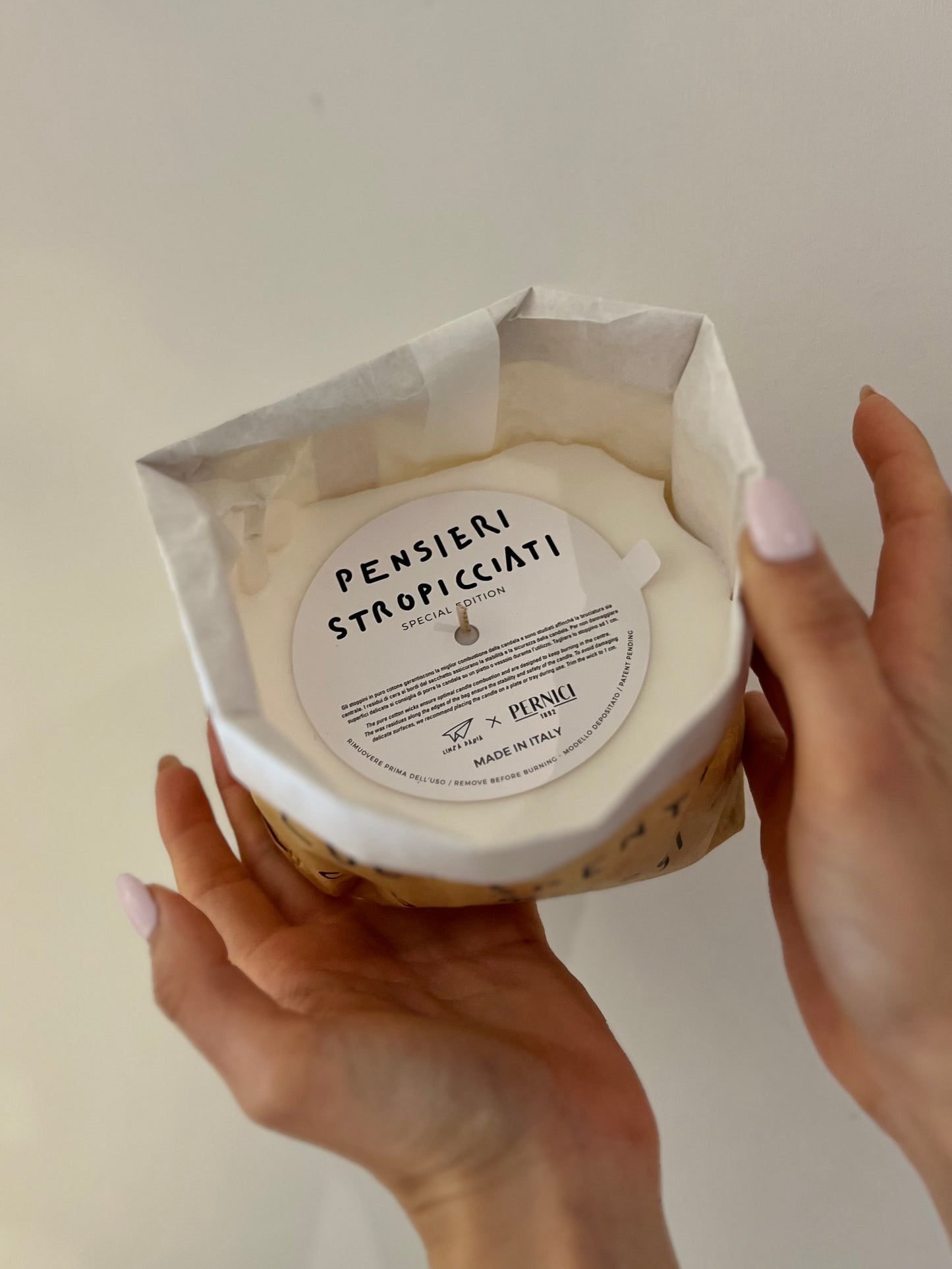 CANDELA “LUCI SPENTE & CUORI ACCESI” – Vanilla & Milk