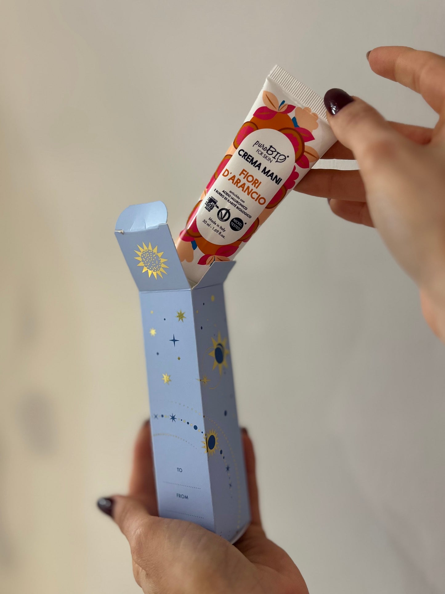 CREMA MANI AI FIORI D'ARANCIO, ACIDO IALURONICO e BURRO DI KARITE'