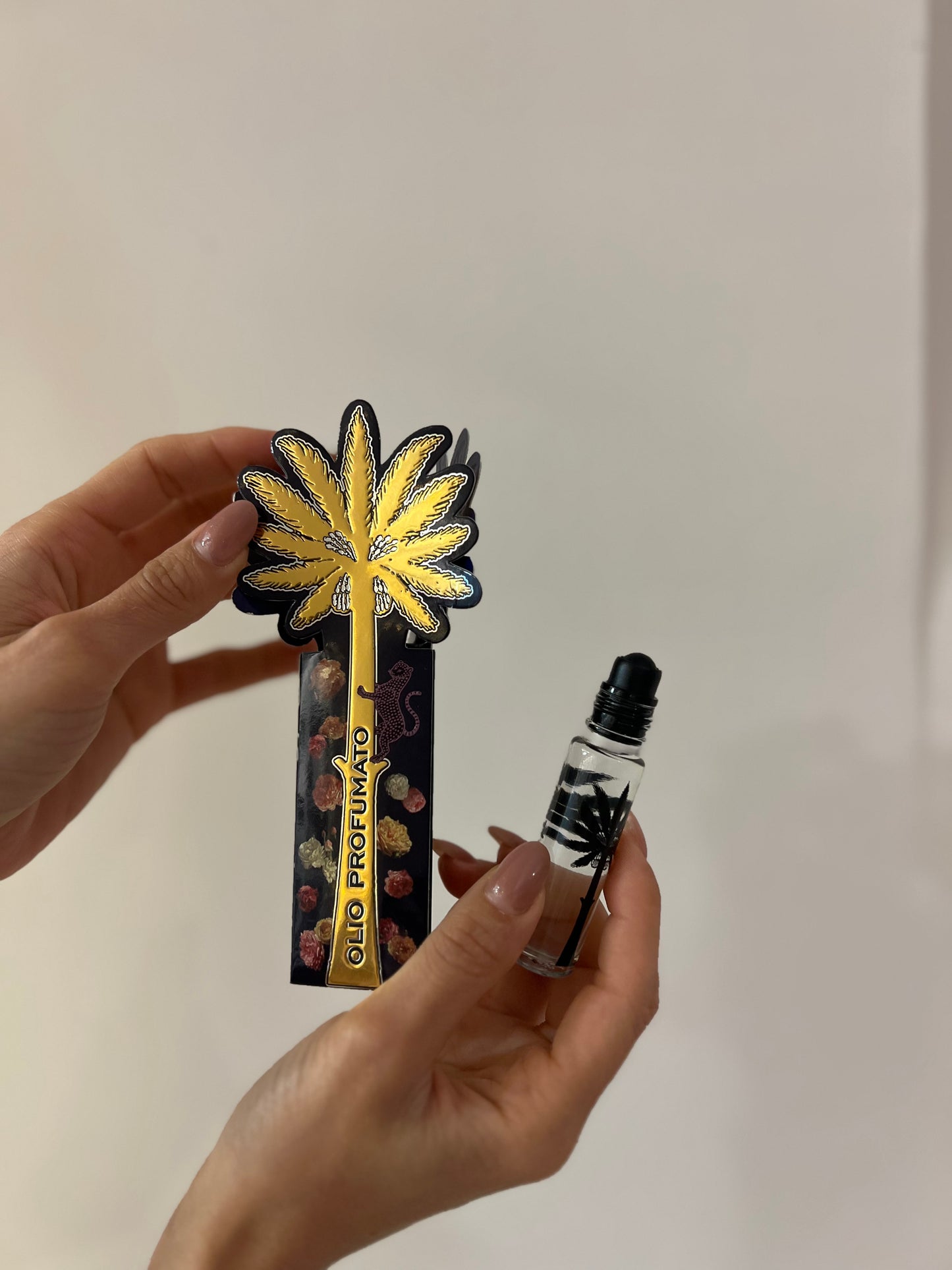 ROSE ANTICHE PERFUME ROLL ON