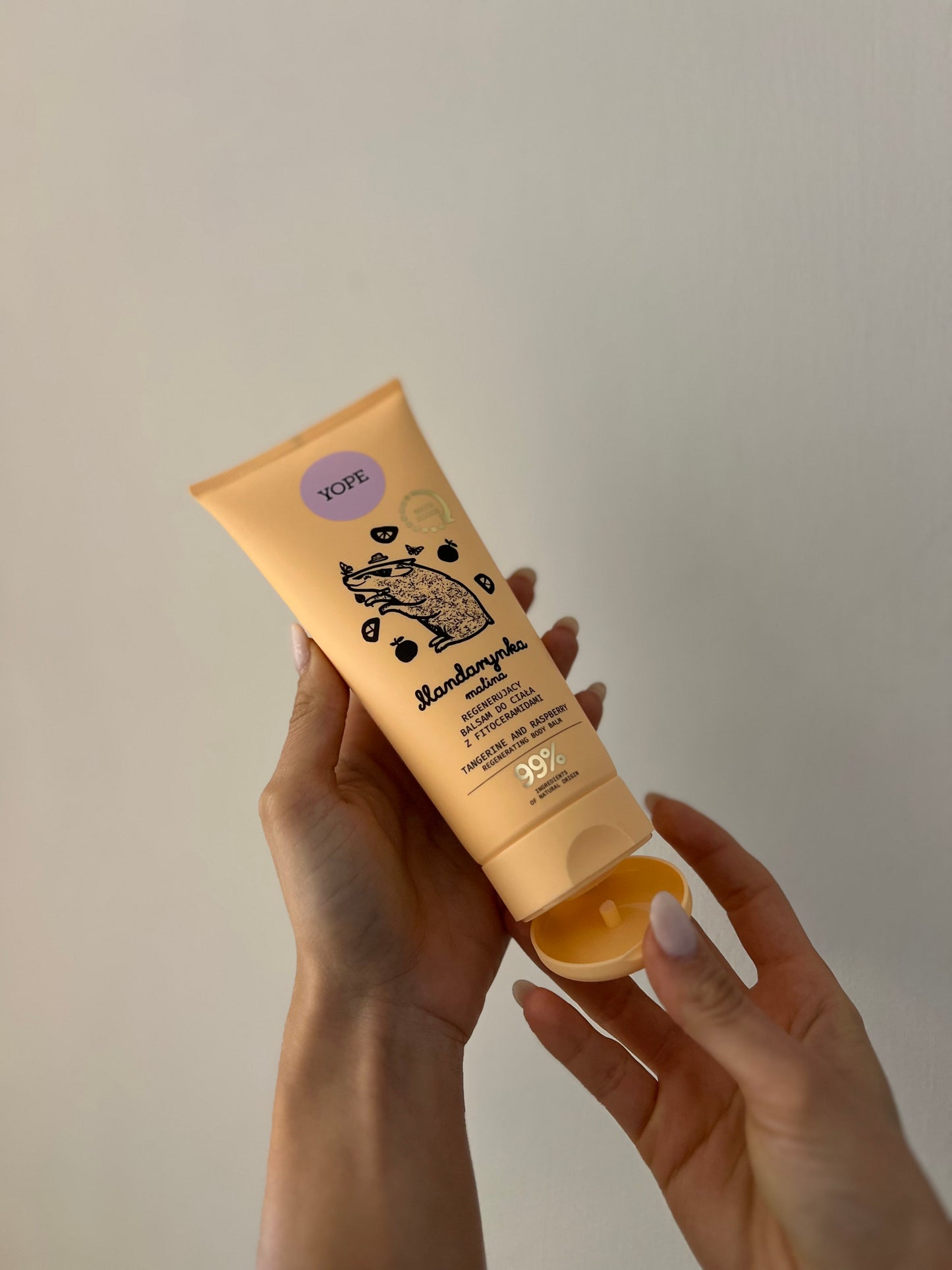BALSAMO CORPO RIGENERANTE, MANDARINO E LAMPONE 200ML
