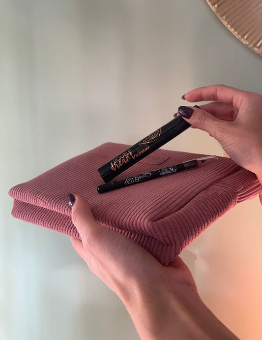 POCHETTE DI VELLUTO CON MASCARA e MATITA NERA