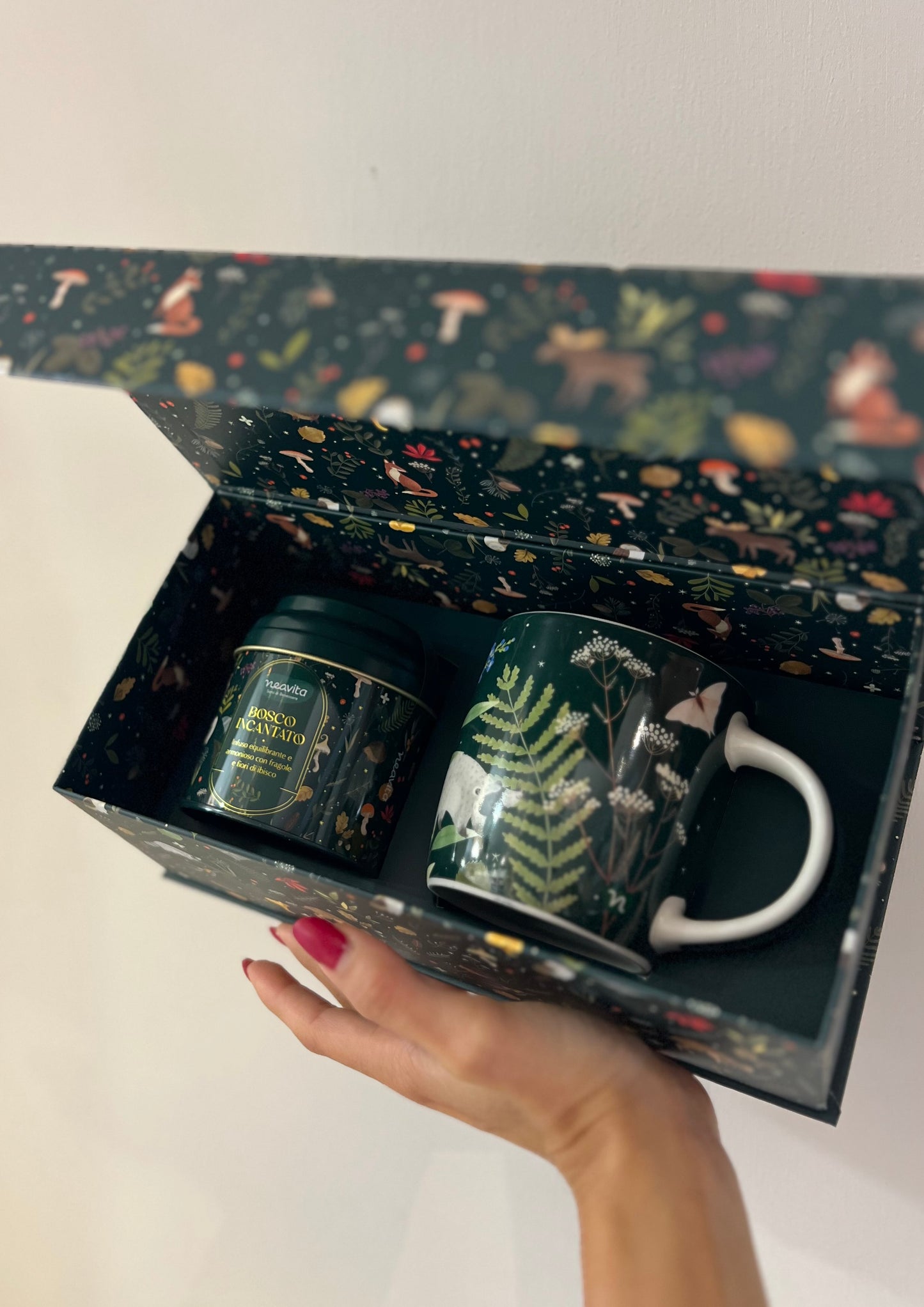 COFANETTO MUG e INFUSO BOSCO INCANTATO