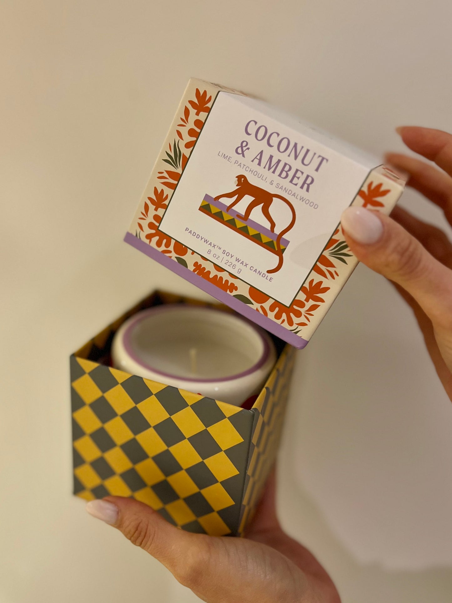 JUNGLE CERAMIC CANDLE-Coconut & Amber 225g