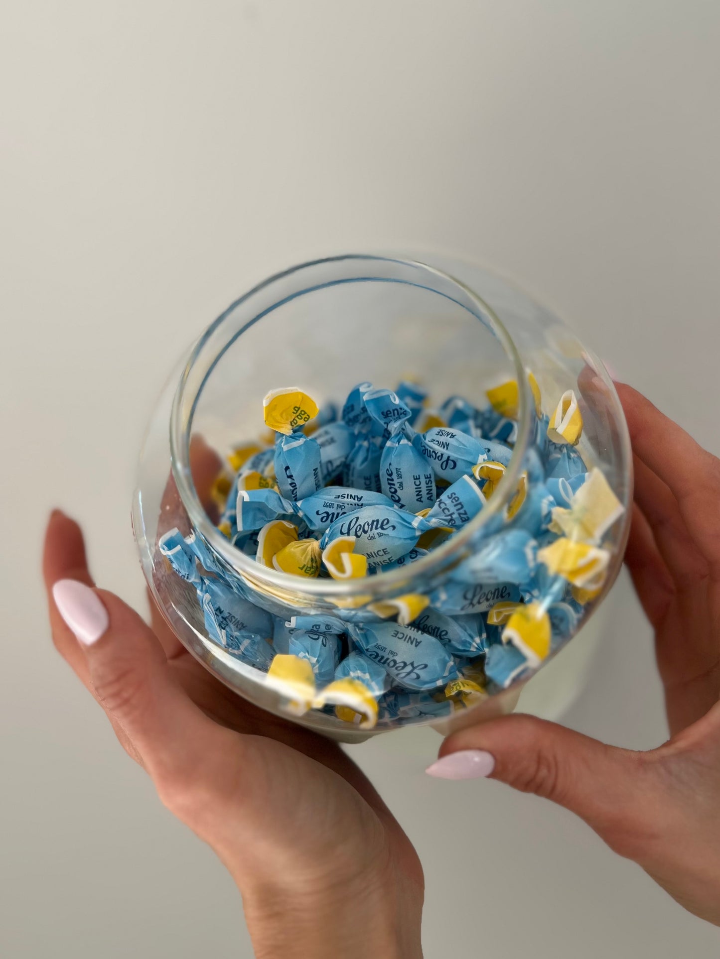 CARAMELLE ALL'ANICE SENZA ZUCCHERI, LEONE