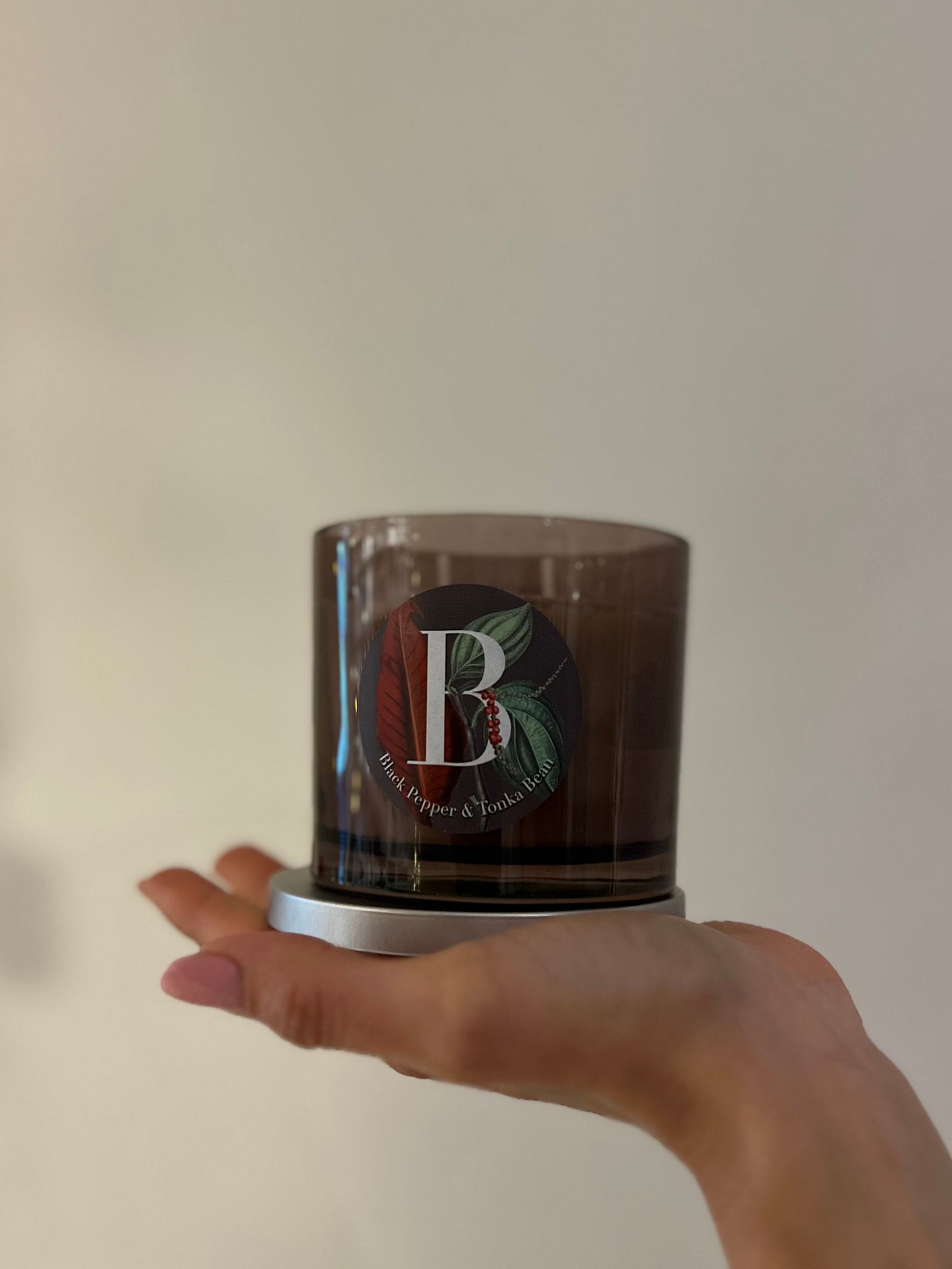 CANDELA BLACK PEPPER & TONKA BEAN