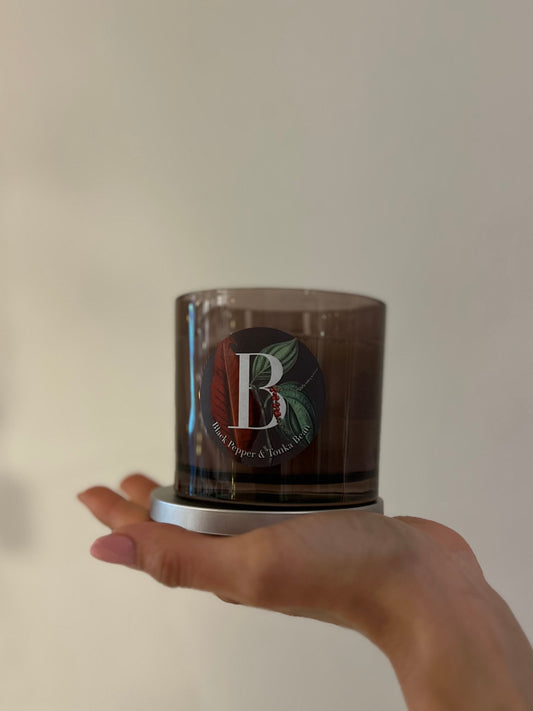 CANDELA BLACK PEPPER & TONKA BEAN