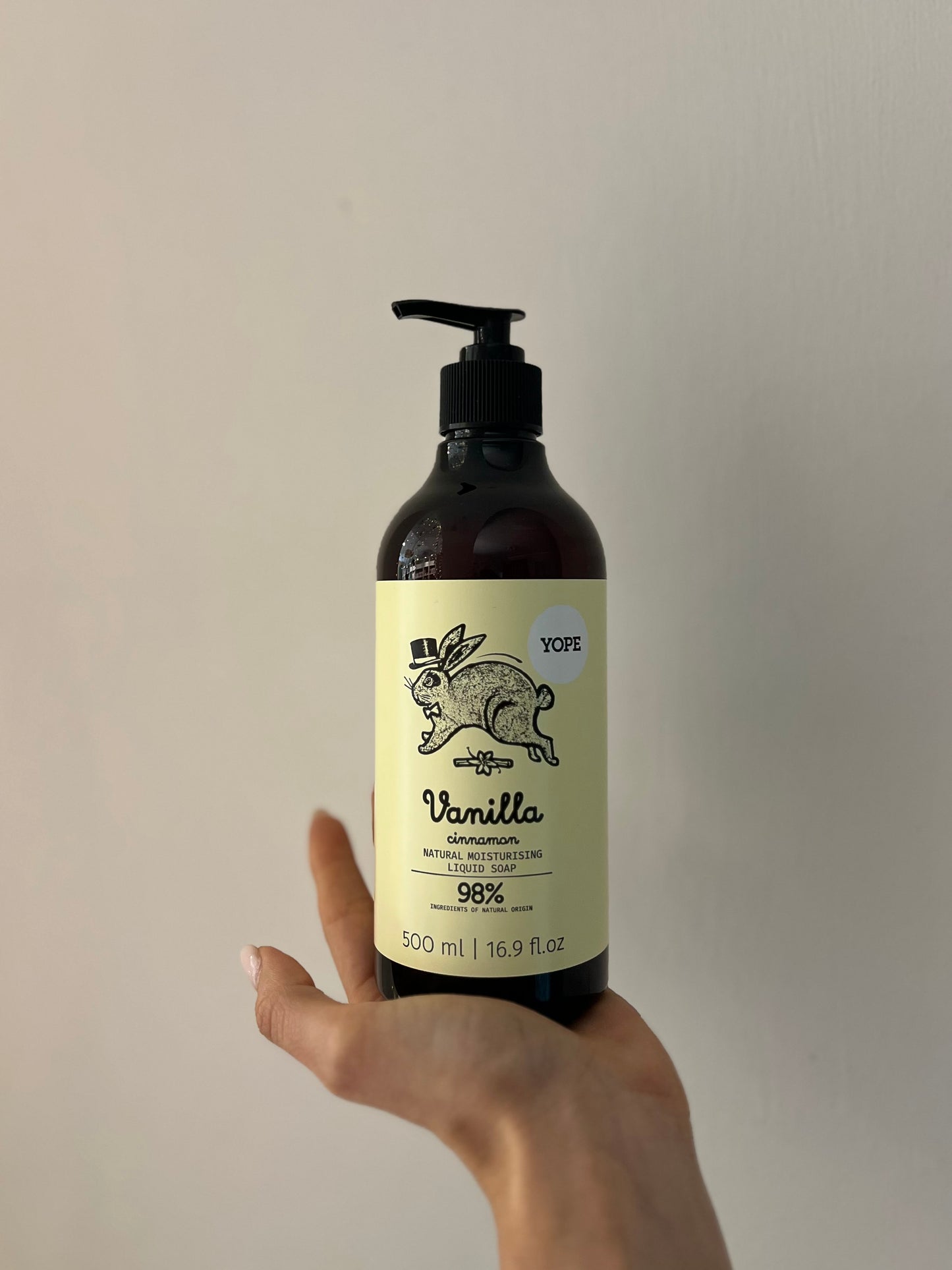 SAPONE LIQUIDO MANI e CORPO, VANILLA E CINNAMON 500ML