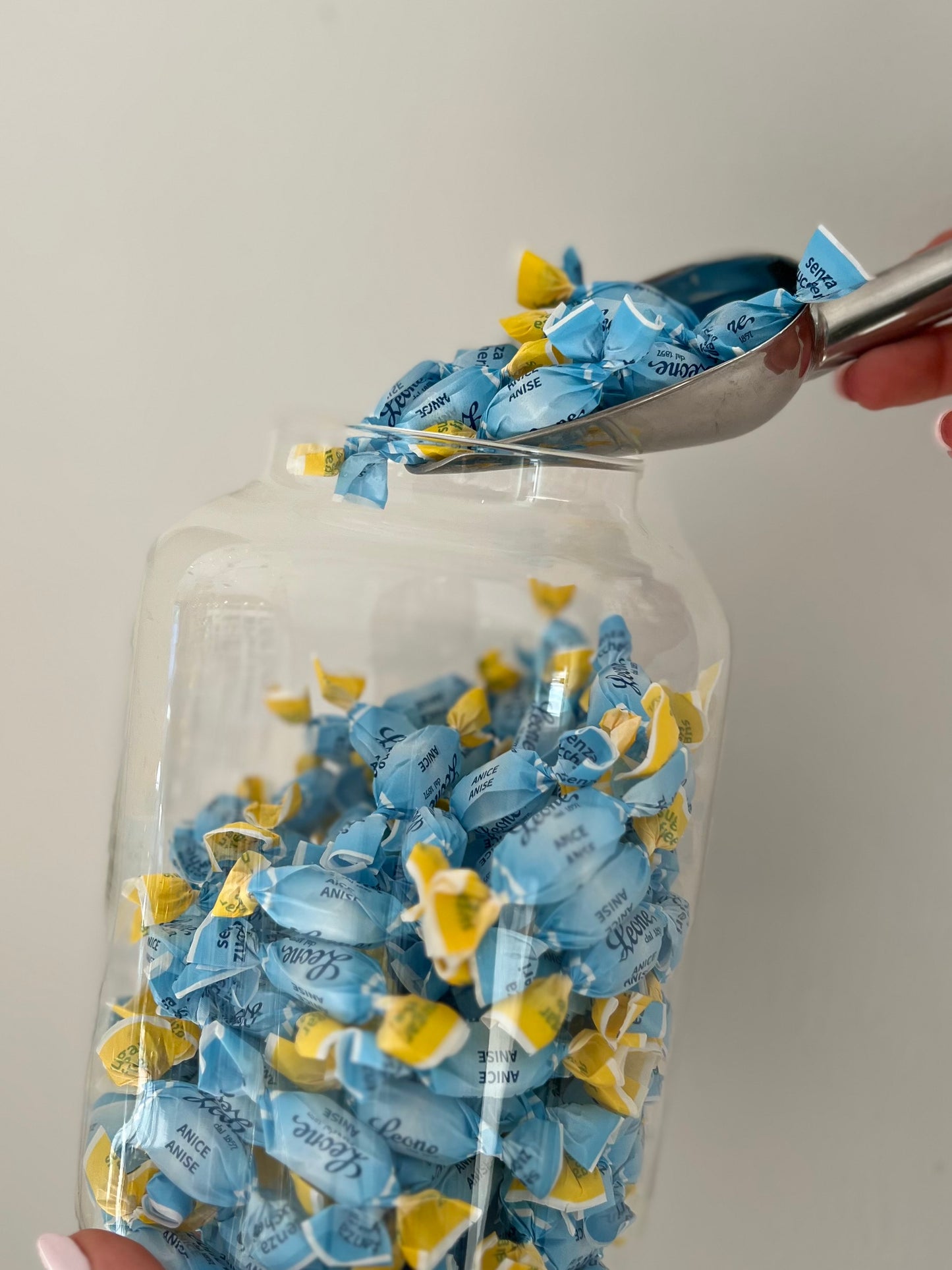 CARAMELLE ALL'ANICE SENZA ZUCCHERI, LEONE