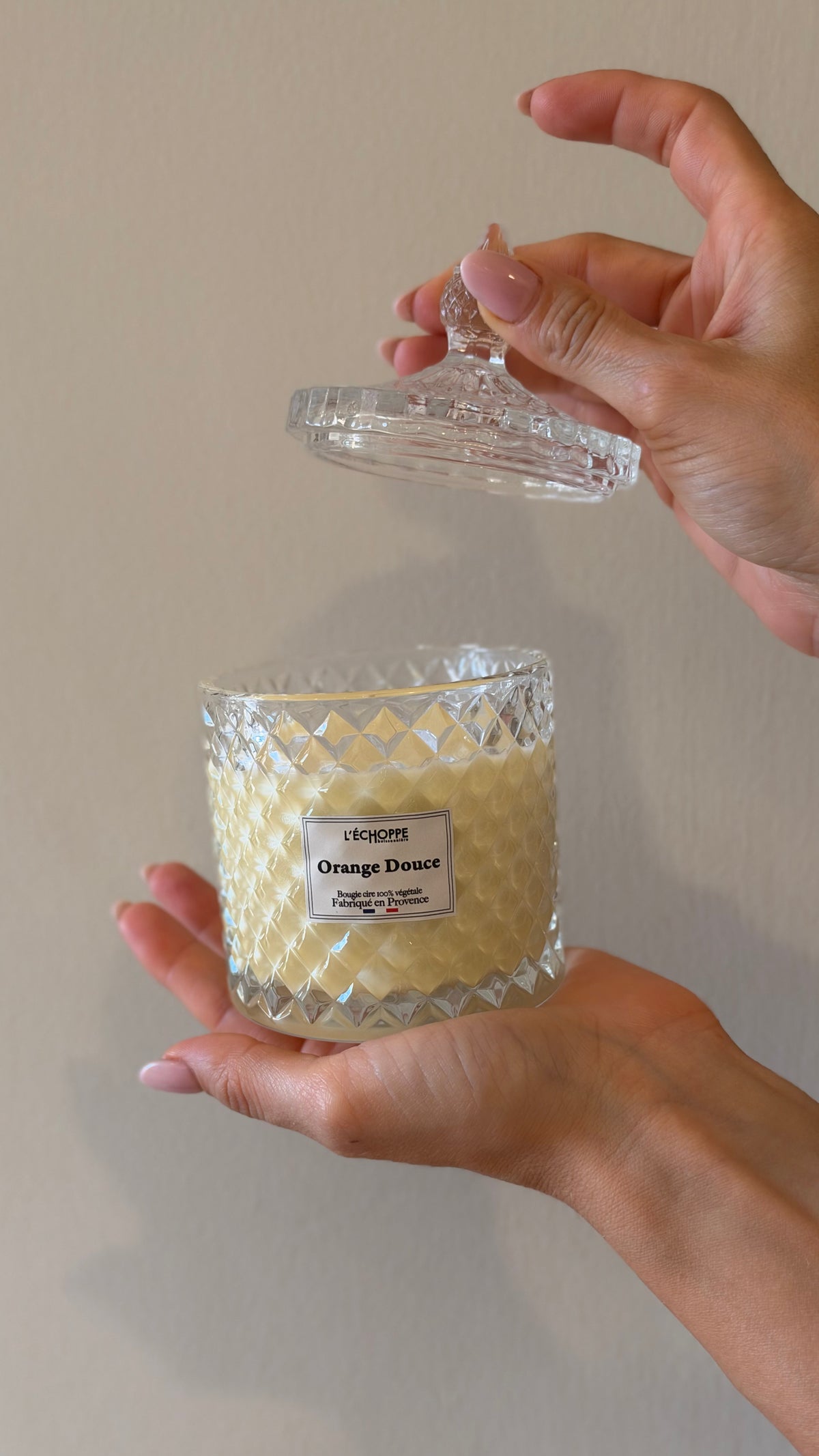 ÉCLAT D’ORANGE CANDELA IN CONFETTIERA DIAMANTE – 200 G