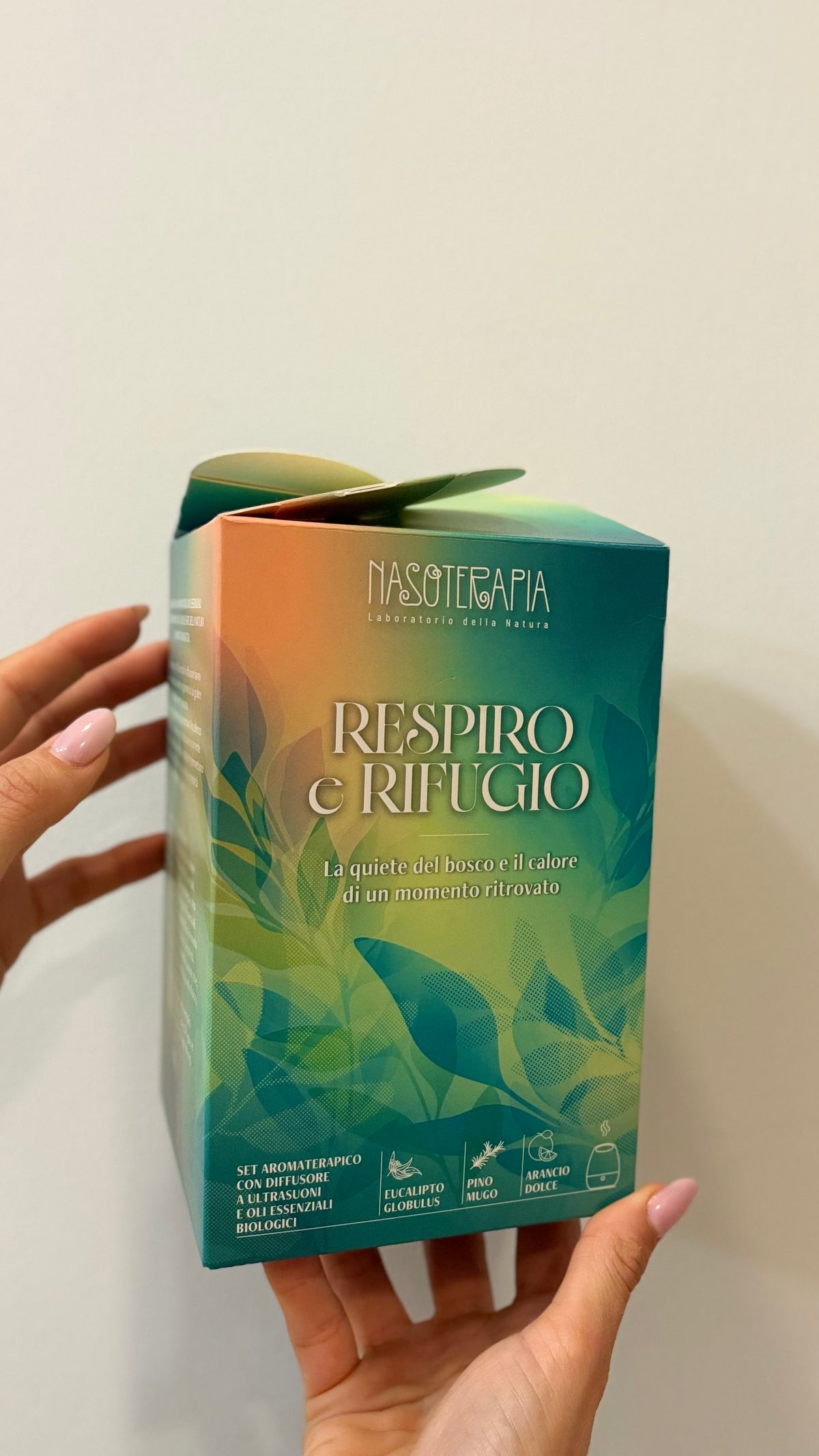 DIFFUSORE A ULTRASUONI Bloom, Respiro & Rifugio, set con 3 oli essenziali