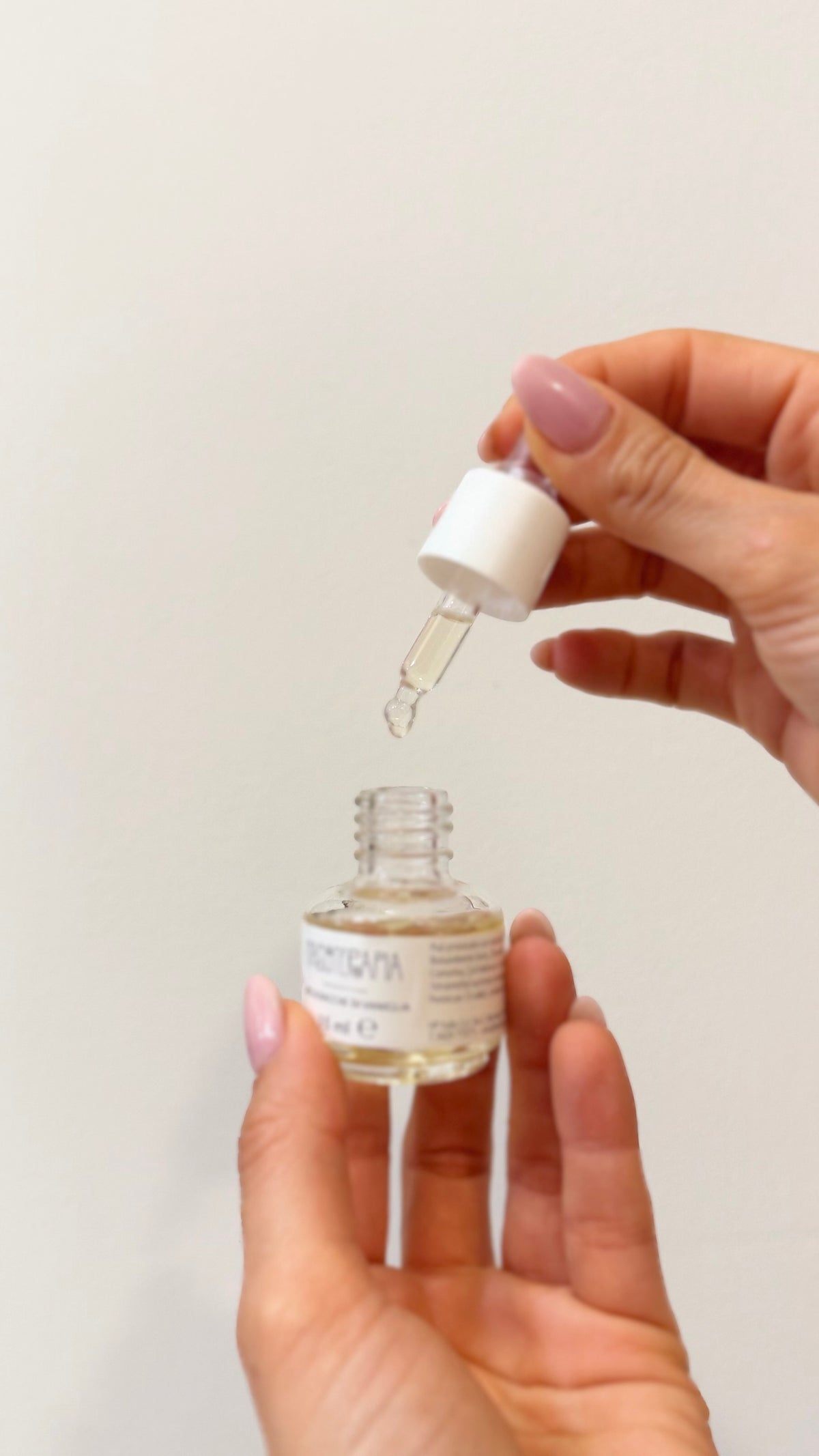 ESSENZA AROMATICA CONCENTRATA Iris & Bacche di vaniglia